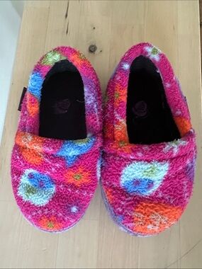 Acorn Kids Multicolour Cozy Fleece Slippers